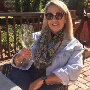 Meet your Posher, Julianne